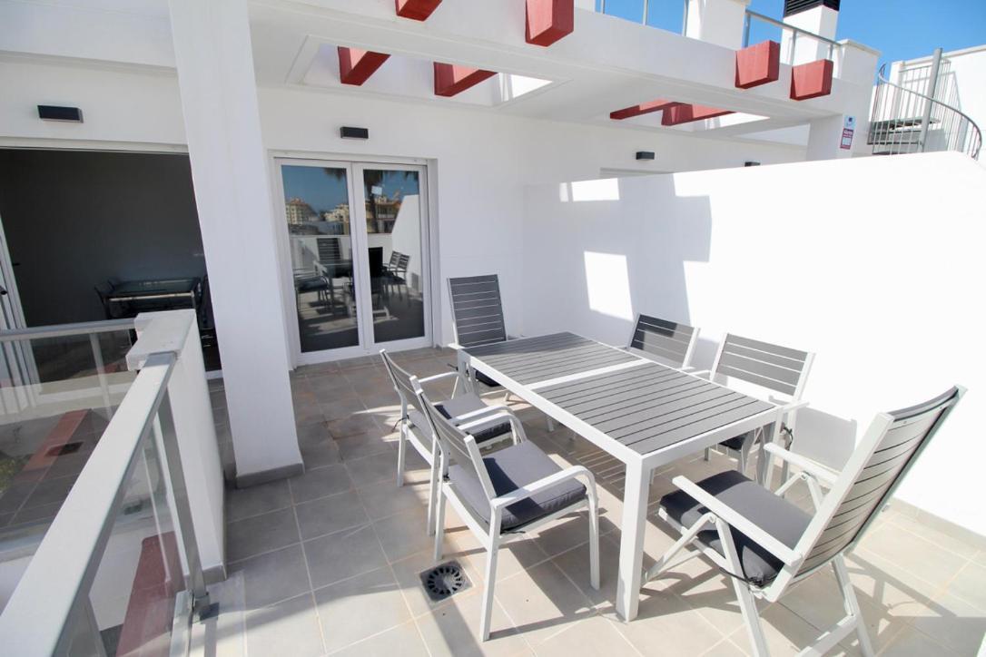 Victoria 80 By Homeprive Denia Exterior photo